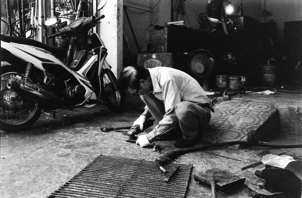 Khu điện và ắc quy